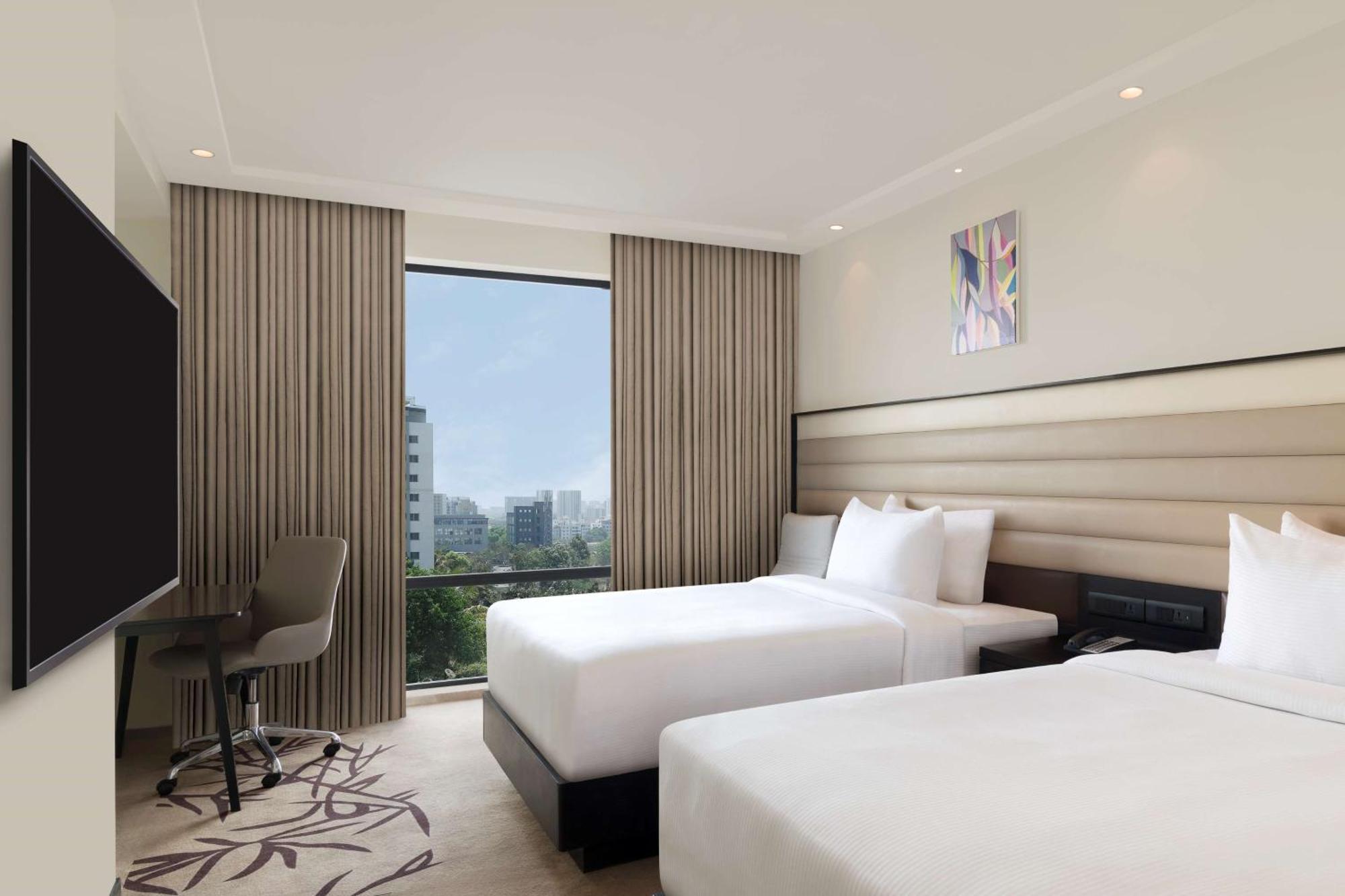 Hilton Garden Inn Pune Hinjawadi Pimpri-Chinchwad Buitenkant foto