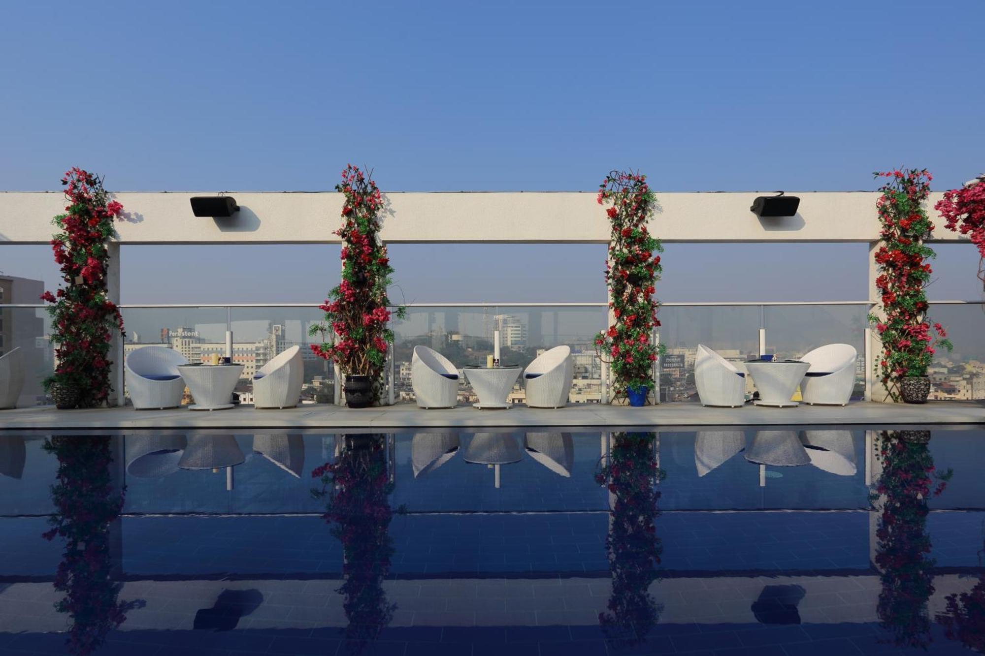 Hilton Garden Inn Pune Hinjawadi Pimpri-Chinchwad Buitenkant foto